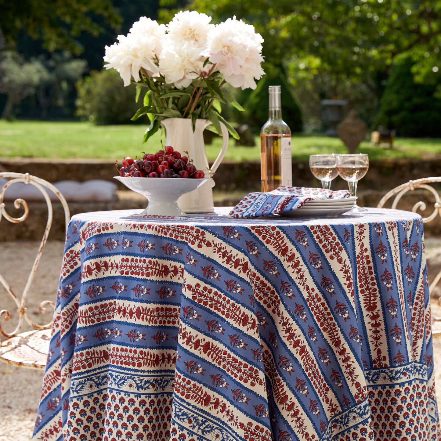 Provence Avignon Red & Blue Tablecloth: 71" x 71"